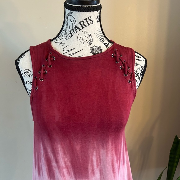 American Eagle Tank Top with details at shoulders - Picture 3 of 5